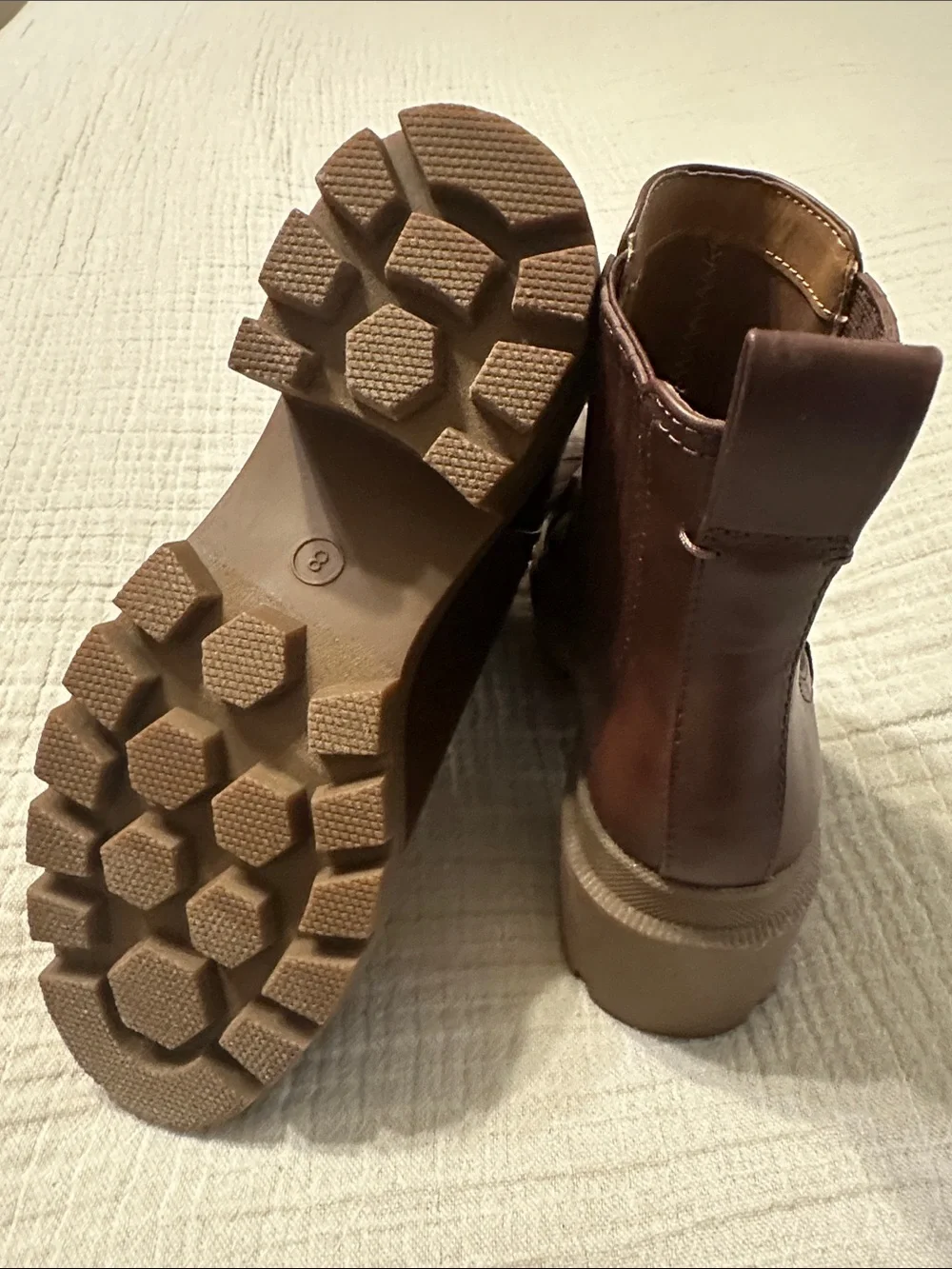 Universal Thread Brown Chelsea Ankle Boots